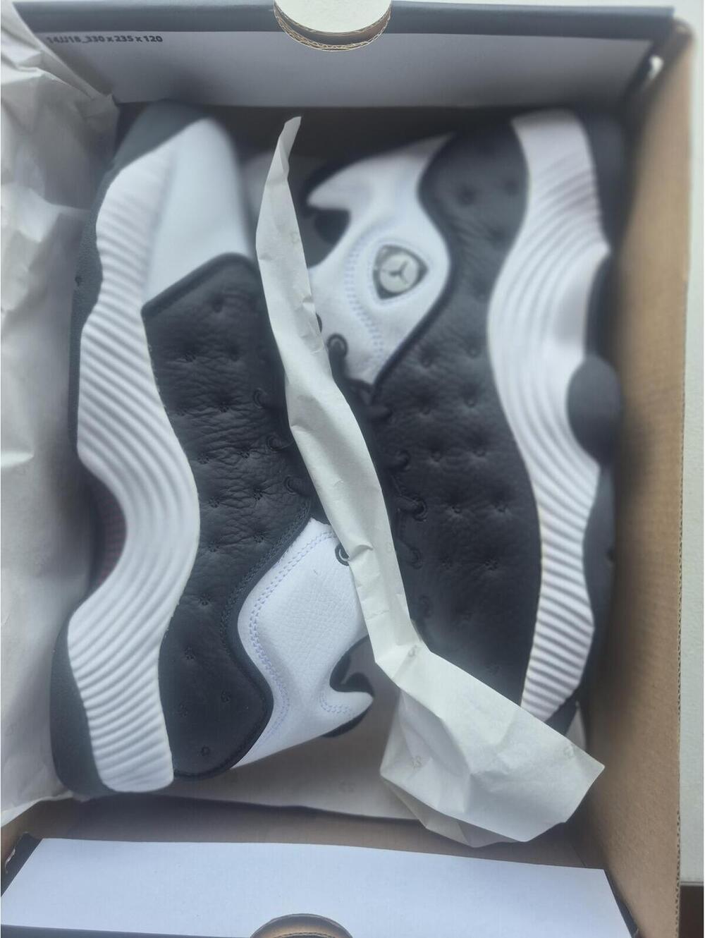Jordan Jumpman Team 2 White Black Size 8.5 New in Box